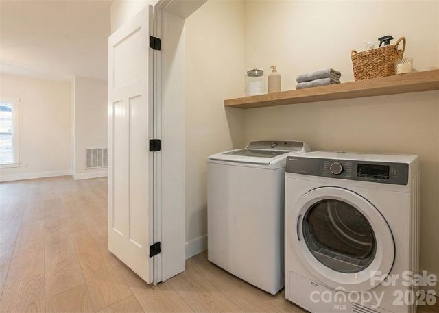 169 Cascade Ridge Road, Fairview, NC 28730