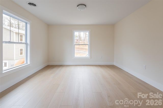 169 Cascade Ridge Road, Fairview, NC 28730