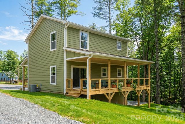 169 Cascade Ridge Road, Fairview, NC 28730