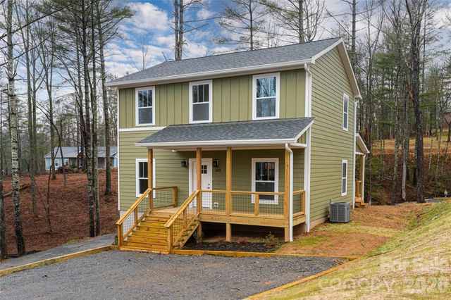 169 Cascade Ridge Road, Fairview, NC 28730
