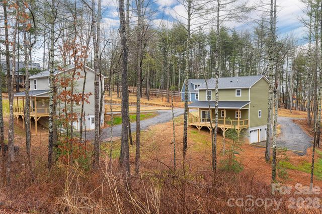 169 Cascade Ridge Road, Fairview, NC 28730