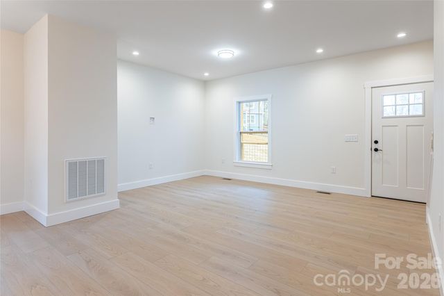 169 Cascade Ridge Road, Fairview, NC 28730