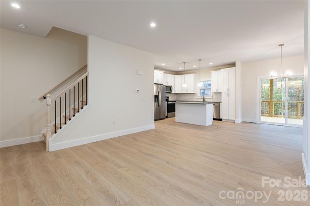 169 Cascade Ridge Road, Fairview, NC 28730