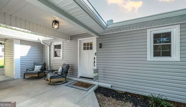 112 Bartlett Circle, Bowdon, GA 30108