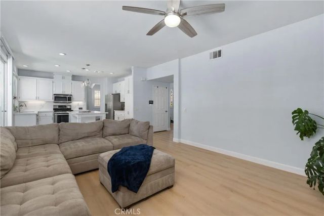 23992 Chatenay, Murrieta, CA 92562