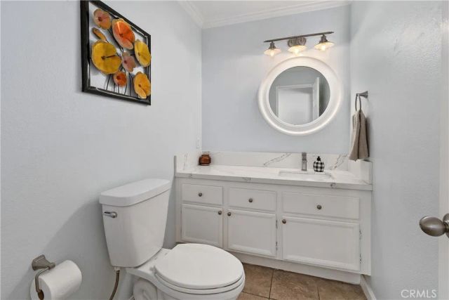 23992 Chatenay, Murrieta, CA 92562