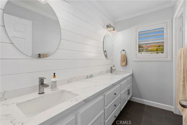 23992 Chatenay, Murrieta, CA 92562