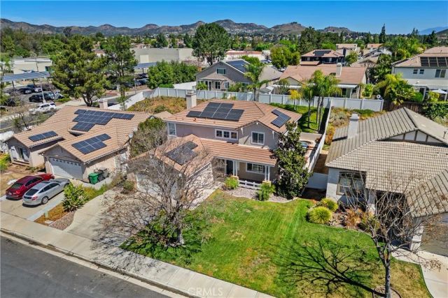 23992 Chatenay, Murrieta, CA 92562