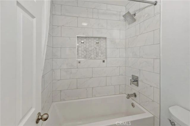 23992 Chatenay, Murrieta, CA 92562