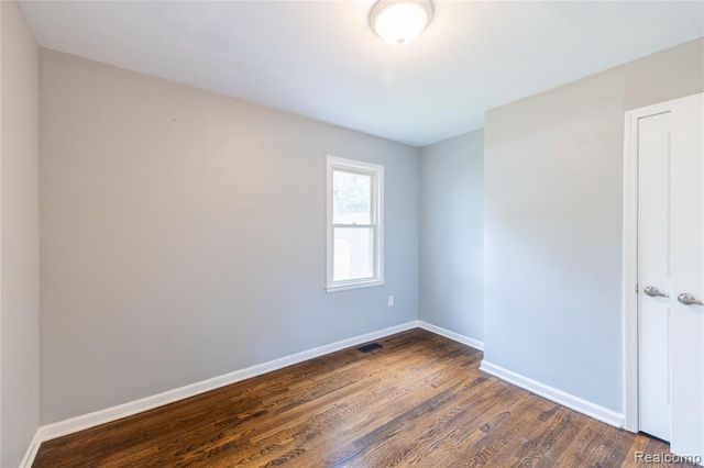 8729 Bellevue Road, Grosse Ile, MI 48138