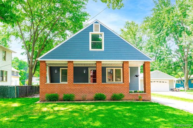 8729 Bellevue Road, Grosse Ile, MI 48138