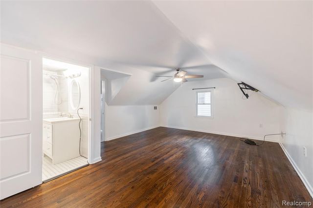8729 Bellevue Road, Grosse Ile, MI 48138