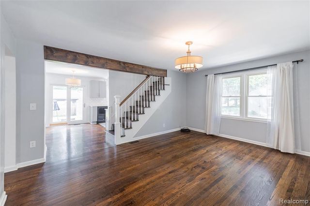 8729 Bellevue Road, Grosse Ile, MI 48138