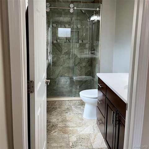 17274 Vacri Lane, Livonia, MI 48152