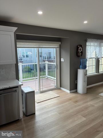 116 HELEN DR, Cinnaminson, NJ 08077