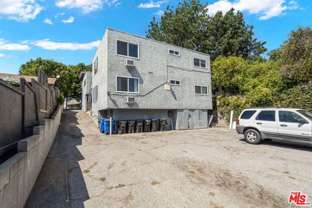646 Tularosa Drive 4, Los Angeles, CA 90026