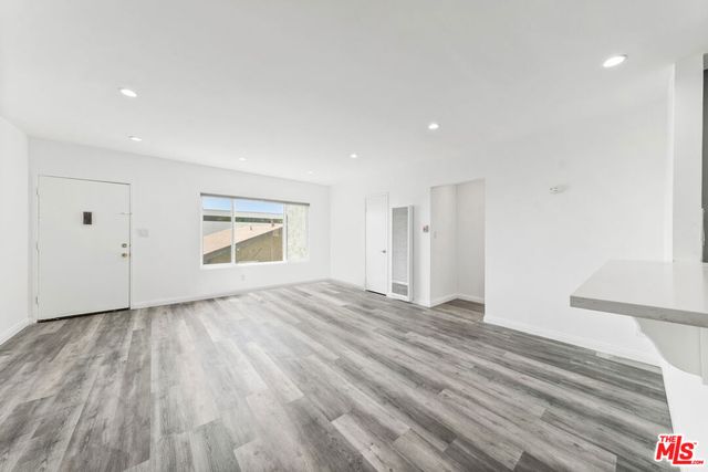 646 Tularosa Drive 4, Los Angeles, CA 90026