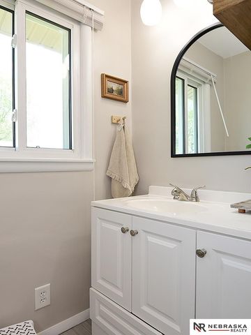 1510 W 9th Street, Fremont, NE 68025