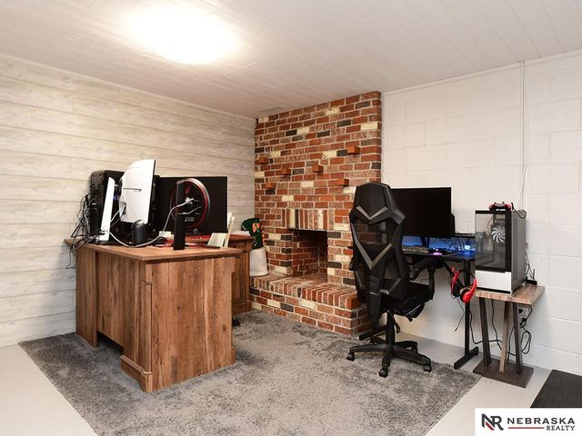 1510 W 9th Street, Fremont, NE 68025