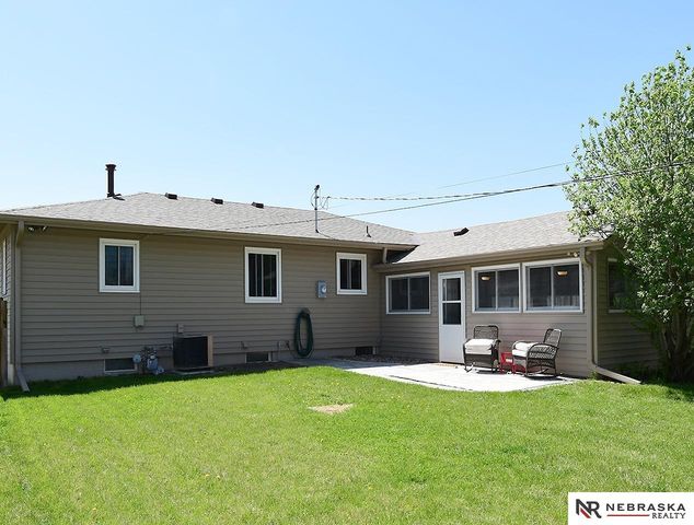 1510 W 9th Street, Fremont, NE 68025