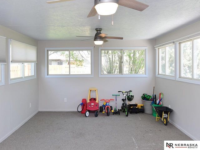 1510 W 9th Street, Fremont, NE 68025