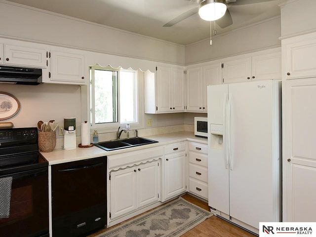 1510 W 9th Street, Fremont, NE 68025