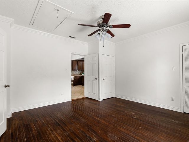 3020 Purington Avenue, Fort Worth, TX 76103
