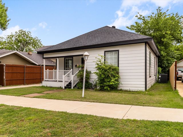 3020 Purington Avenue, Fort Worth, TX 76103