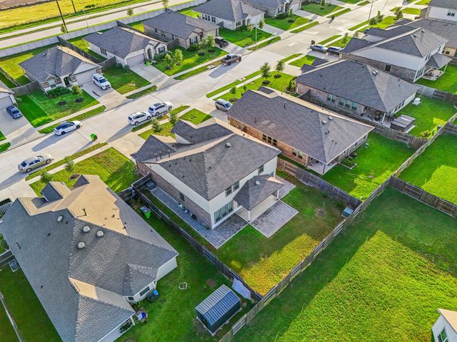 5107 Twin Summit Drive, Rosenberg, TX 77469