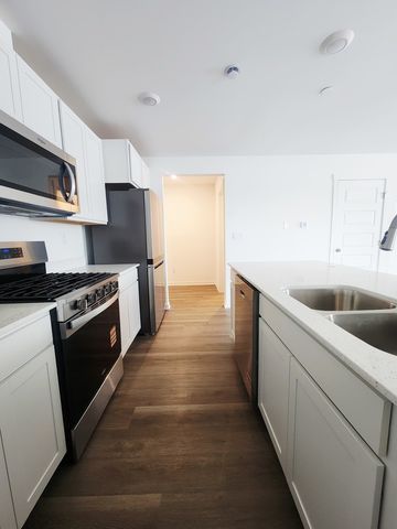 2334 Noble Lane, Yorkville, IL 60560