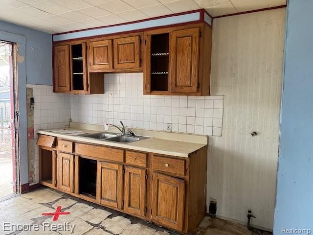 19300 Berg Road, Detroit, MI 48219