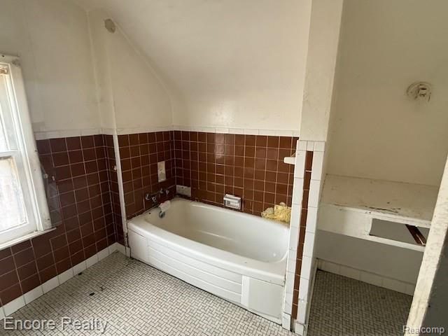 19300 Berg Road, Detroit, MI 48219