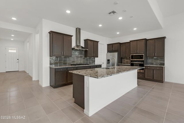 14760 N Blue Juniper Lane, Marana, AZ 85658