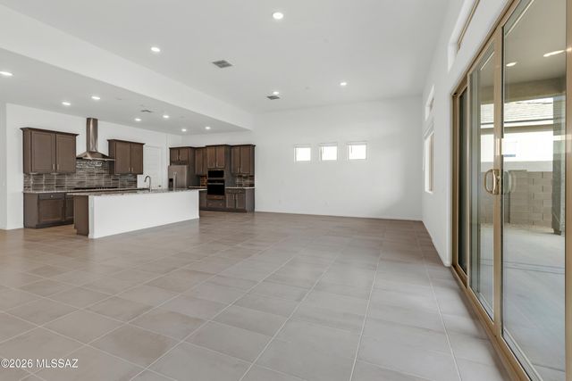 14760 N Blue Juniper Lane, Marana, AZ 85658