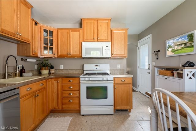 2909 33rd Street NE, Canton, OH 44705