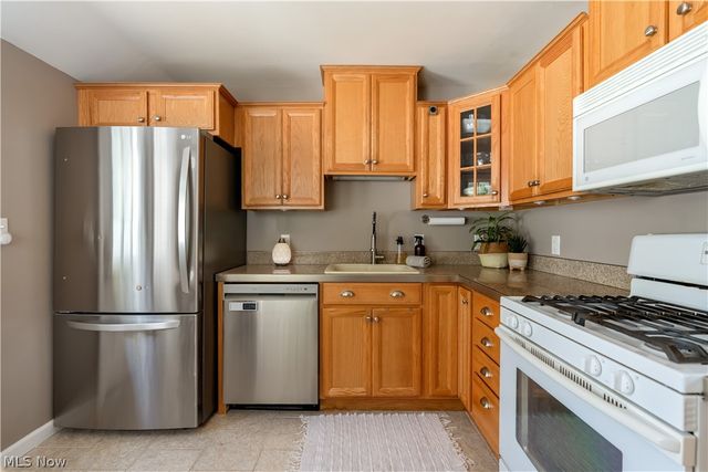 2909 33rd Street NE, Canton, OH 44705