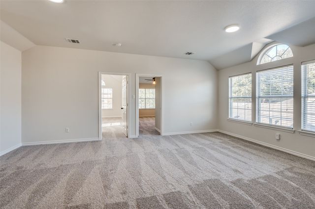 5012 Marineway Drive, Fort Worth, TX 76135