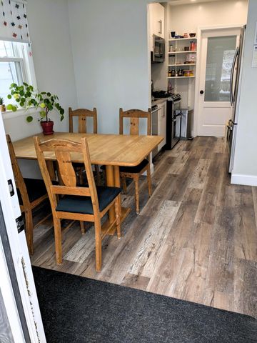 4635 Elizabeth Street, Wayne City, MI 48184