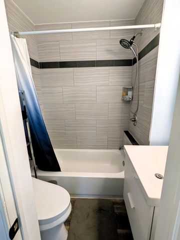 4635 Elizabeth Street, Wayne City, MI 48184