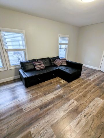 4635 Elizabeth Street, Wayne City, MI 48184