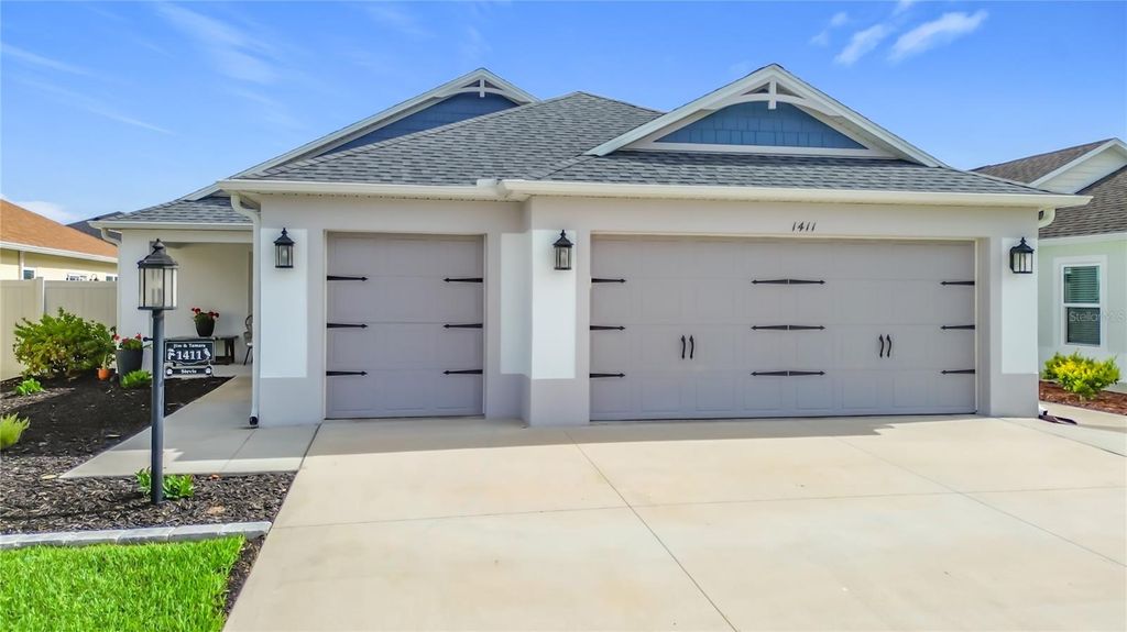 Image 2 of property listing at 1411 FRANKLIN COURT, The Villages, FL 32163