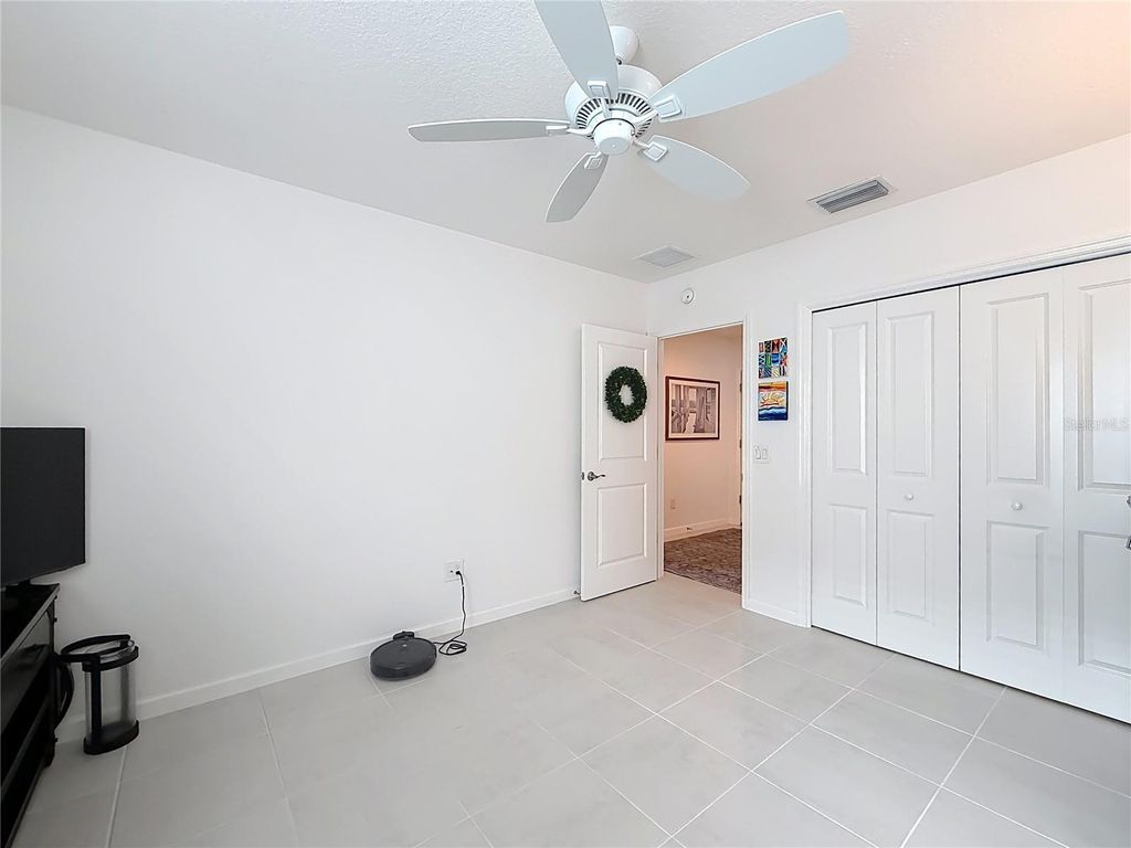 Image 28 of property listing at 1411 FRANKLIN COURT, The Villages, FL 32163