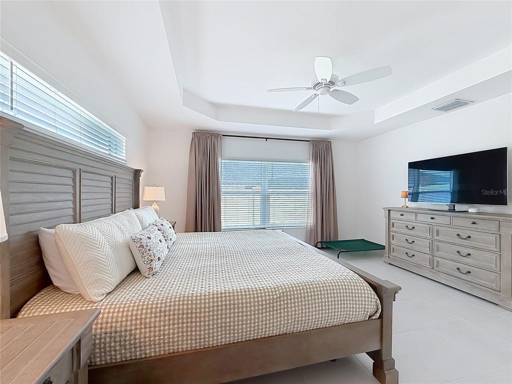 Image 29 of property listing at 1411 FRANKLIN COURT, The Villages, FL 32163