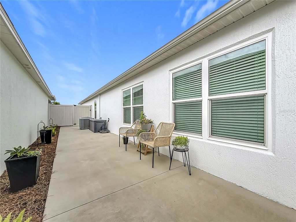 Image 48 of property listing at 1411 FRANKLIN COURT, The Villages, FL 32163