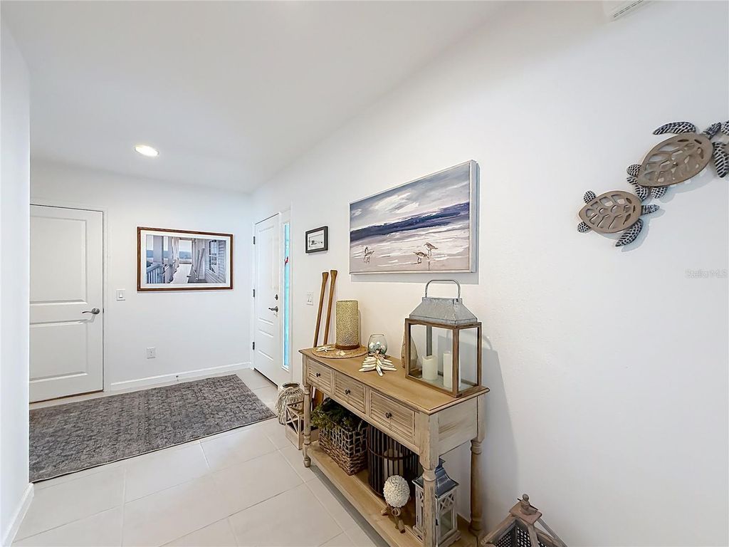 Image 7 of property listing at 1411 FRANKLIN COURT, The Villages, FL 32163