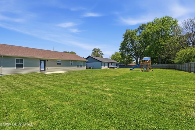 6408 Venango Dr, Louisville, KY 40258