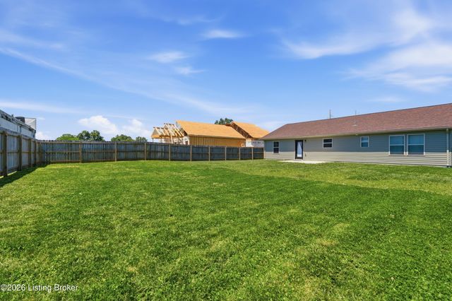 6408 Venango Dr, Louisville, KY 40258