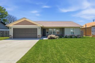 6408 Venango Dr, Louisville, KY 40258