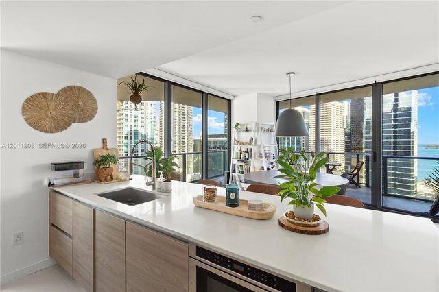 1300 S Miami Ave 2001, Miami, FL 33130