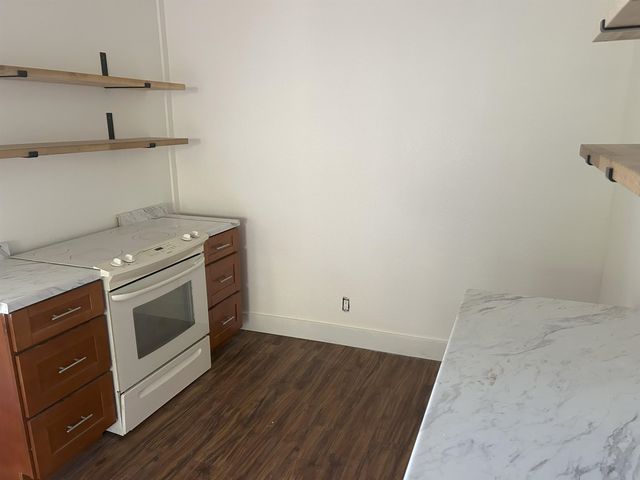 533 Pili Loko St, Paia, HI 96779